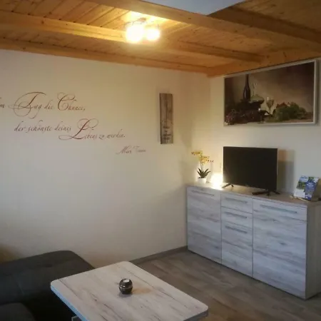 Ferienwohnung Kampf 公寓 *